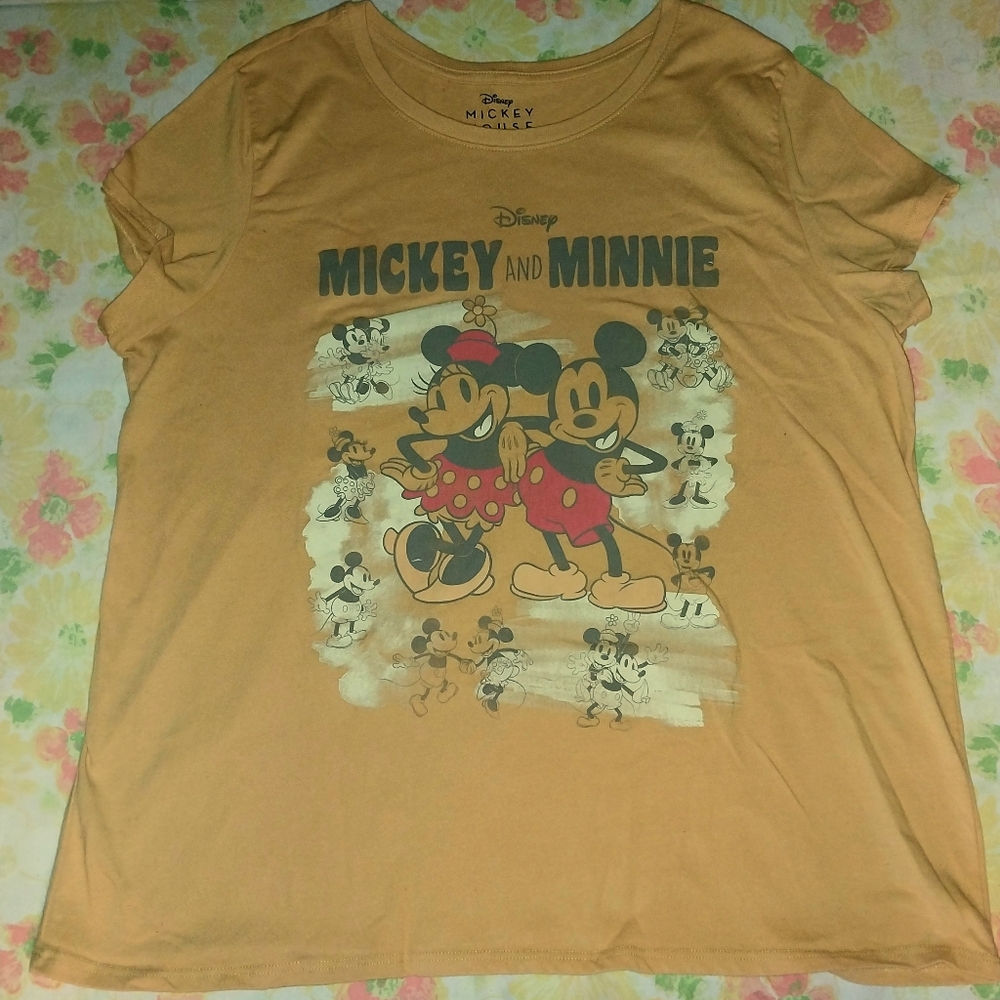 Disney Mickey & Minnie t-shirt